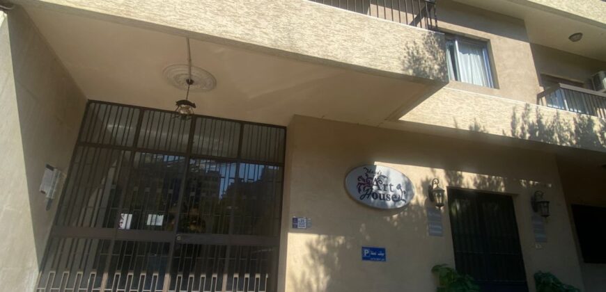 For Sale: Apartment in Hazmieh, Metn For Sale: Apartment in Hazmieh, Metn