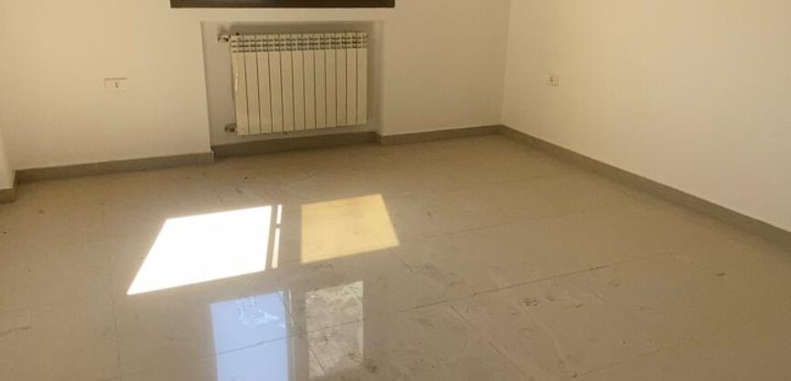 For Sale: Duplex Apartment in Baabdat, Metn For Sale: Duplex Apartment in Baabdat, Metn