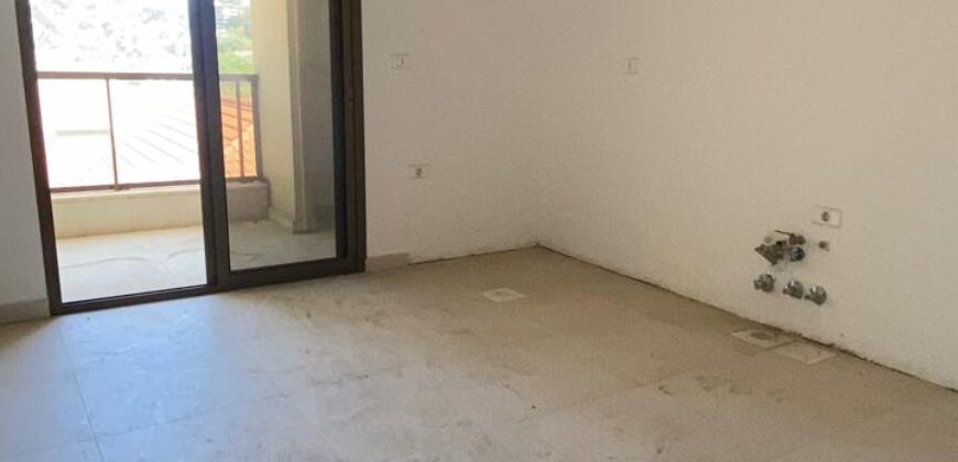 For Sale: Duplex Apartment in Baabdat, Metn For Sale: Duplex Apartment in Baabdat, Metn