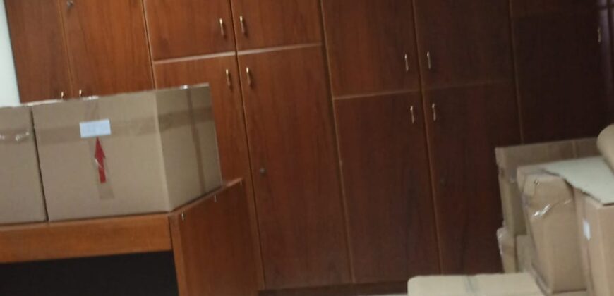 For Sale: Office in Dawra, Metn – Listing Code: 2985-DA-KW