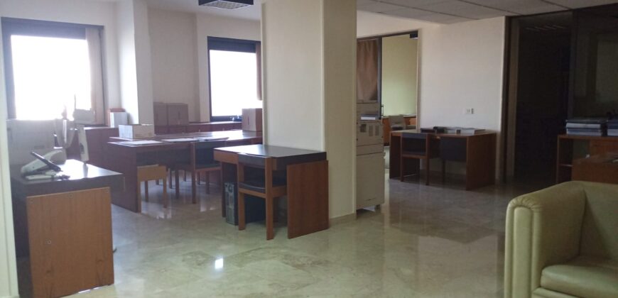 For Sale: Office in Dawra, Metn – Listing Code: 2985-DA-KW