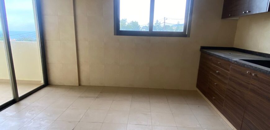 For Sale: Apartment in Biaqout, Metn