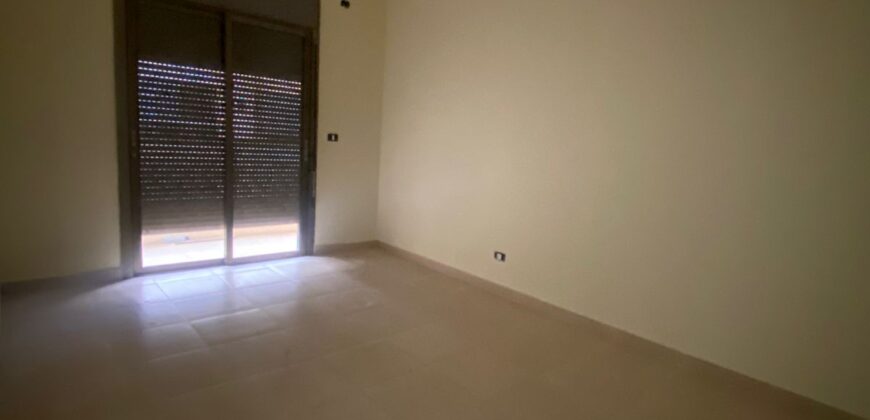 For Sale: Apartment in Biaqout, Metn