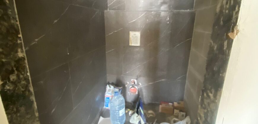 For Sale: Apartment in Ain Saade, Metn