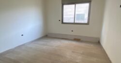 For Sale: Apartment in Ain Saade, Metn