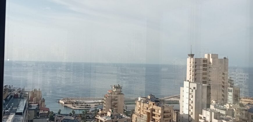 For Sale: Apartment in Ras Beirut