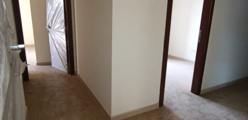 For Sale: Apartment in Naccache, Metn