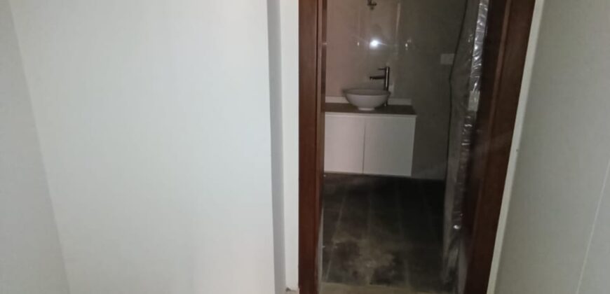 For Sale: Apartment in Naccache, Metn