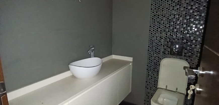 For Sale: Apartment in Naccache, Metn