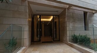 For Sale: Apartment in Naccache, Metn