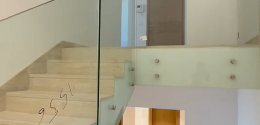 For Sale: Duplex Apartment in Pasteur, Achrafieh