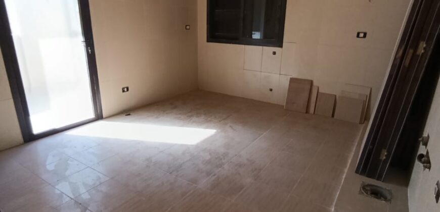 For Sale: Apartment in Tilal Ain Saade, Metn