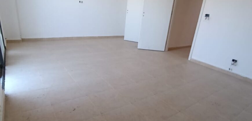 For Sale: Apartment in Tilal Ain Saade, Metn