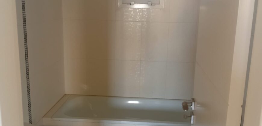 For Sale: Apartment in Jal El Dib, Metn