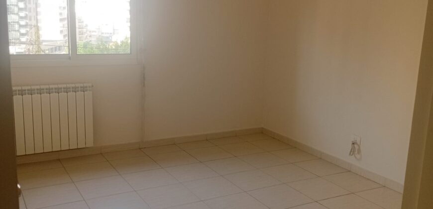 For Sale: Apartment in Jal El Dib, Metn
