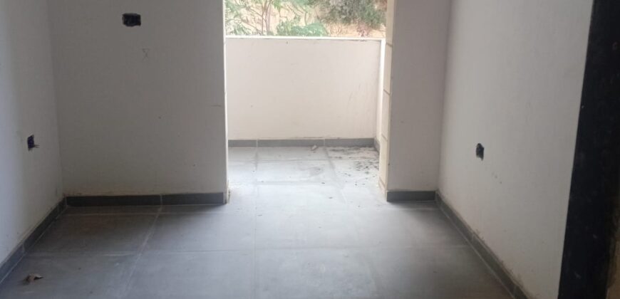 For Sale: Apartment (Under Construction) in Zalka, Metn