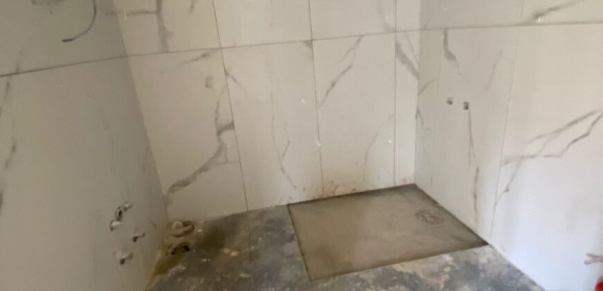 For Sale: Duplex Apartment in Hazmieh, Metn