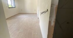 For Sale: Duplex Apartment in Hazmieh, Metn