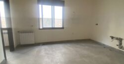 For Sale: Apartment in Ain Saade, Metn