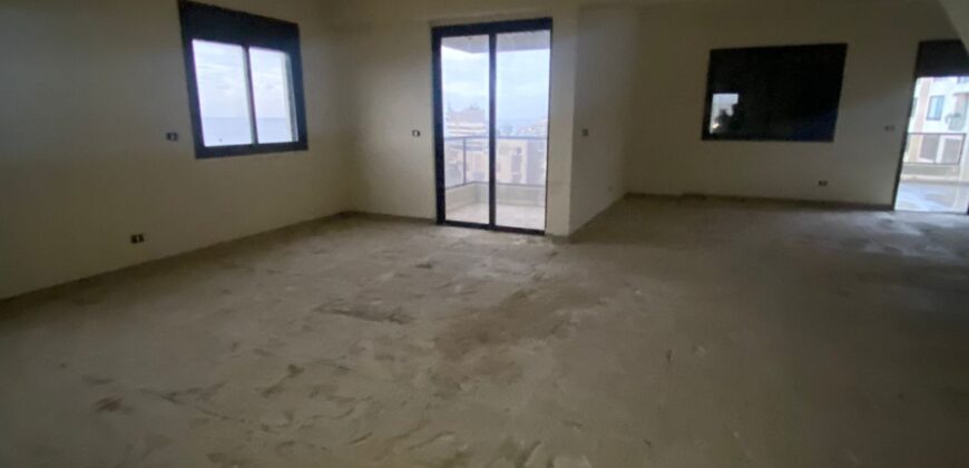 For Sale: Duplex Apartment in Dbayeh, Metn