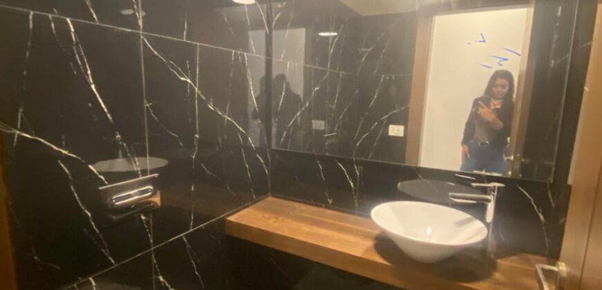 For Sale: Apartment in Beit Mery, Metn