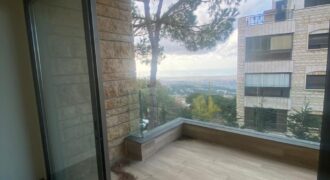 For Sale: Apartment in Beit Mery, Metn