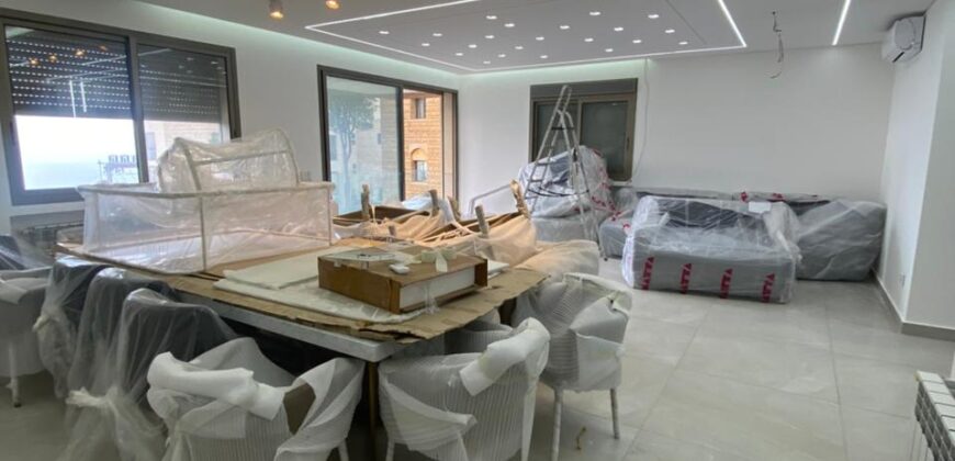 For Sale: Apartment in Beit Mery, Metn