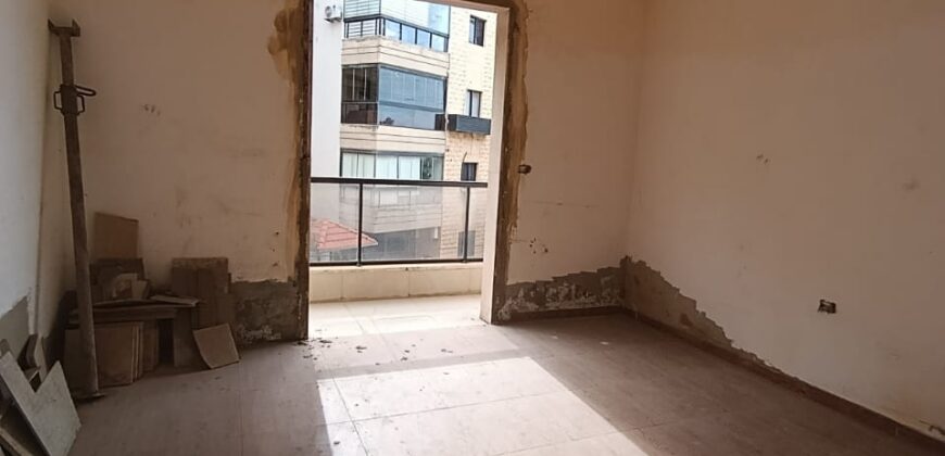 For Sale: Apartment in Mar Roukouz, Metn