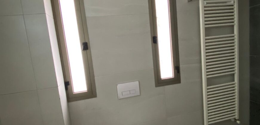 For Sale: Apartment in Beit Mery, Metn