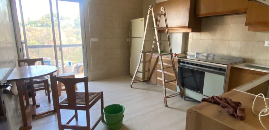 For Sale: Apartment in Fanar, Metn