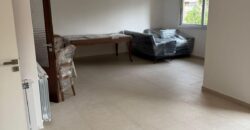 For Rent: Apartment in Horsh Tabet, Metn