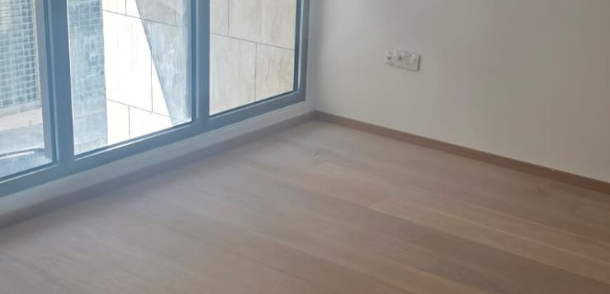 For Sale: Duplex Apartment in Pasteur, Achrafieh