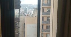 For Sale: Apartment in Achrafieh