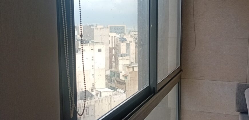 For Sale: Apartment in Achrafieh