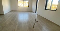 For Sale: Apartment in Dbayeh, Metn