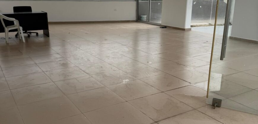 For Sale: Shop in Dbayeh-Metn