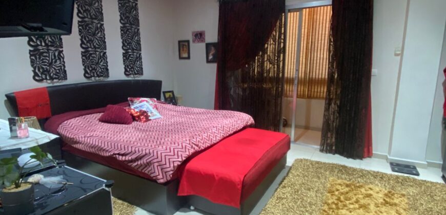 For Sale: Apartment in Sin El Fil-Metn