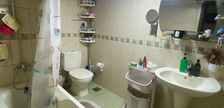 For Sale: Apartment in Sin El Fil-Metn