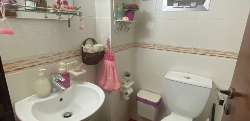 For Sale: Apartment in Sin El Fil-Metn