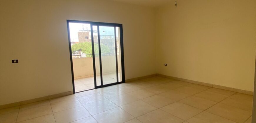 For Sale: Apartment in Sed El Bauchrieh-Metn