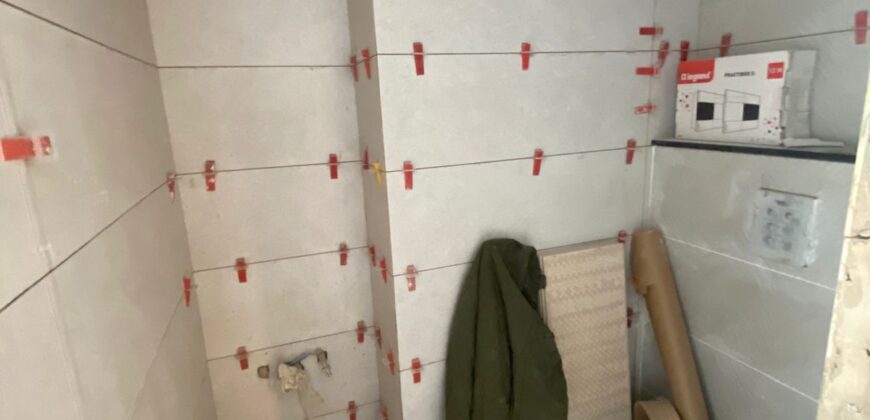 For Rent: Office in Forty Four Tower