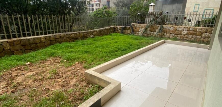 For Sale: Apartment in Mansourieh-Metn