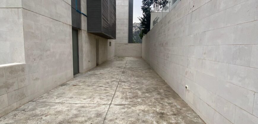 For Sale: Apartment in Bsalim-Metn