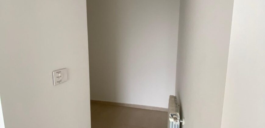 For Sale: Apartment in Bsalim-Metn