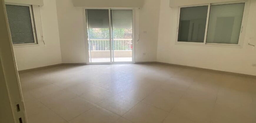 For Sale: Apartment In Ain El Remmeneh-Baabda