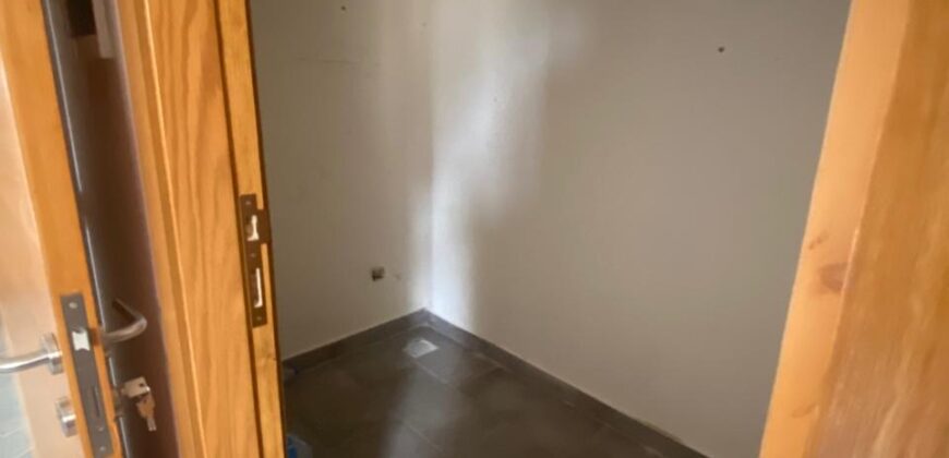 For Sale: Apartment in Monteverde-Metn