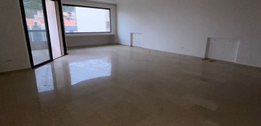 For Sale: Apartment in Mar Roukouz-Metn