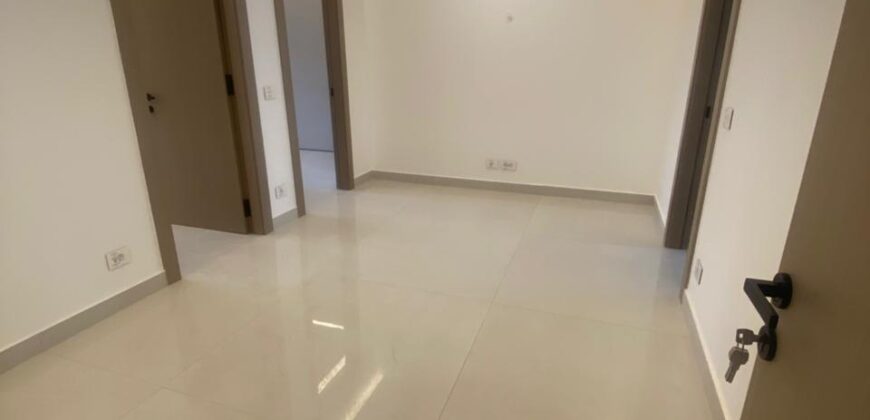 For Sale: Apartment in Ramlet El Bayda