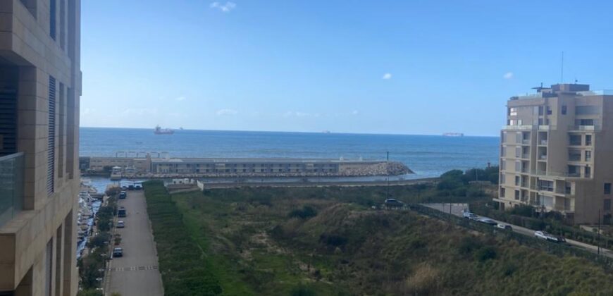 For Sale: Apartment in Waterfront Dbayeh