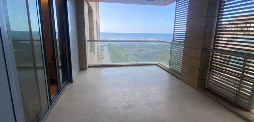 For Sale: Apartment in Waterfront Dbayeh